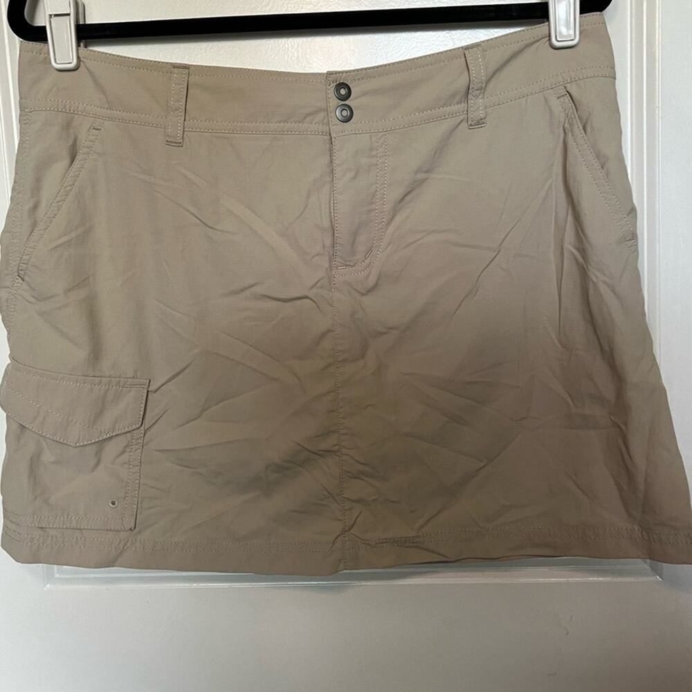 Columbia Skirt Omni Shade Sun Protection size : 10